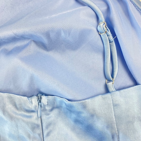 SAINTS + SECRETS Kamillia One-Shoulder Split Dress in Blue Size Small - NWT - Picture 7 of 8